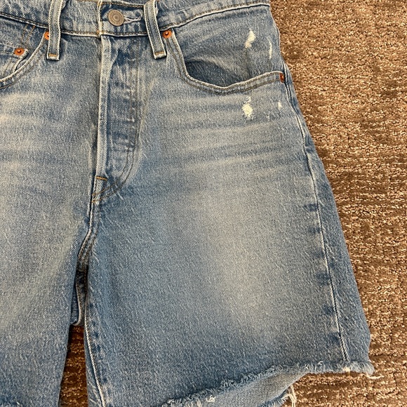 Levi’s 501 Denim Light Wash Shorts W27 - Picture 4 of 10